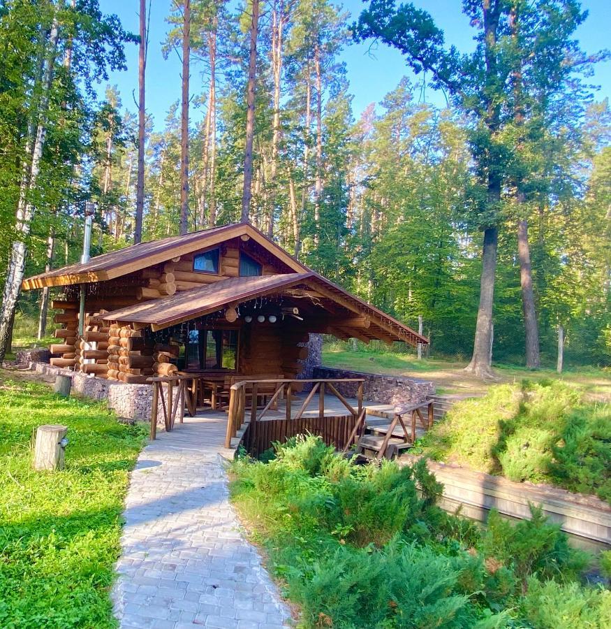 Resort Stariy Prud Pylypovychi Eksteriør billede
